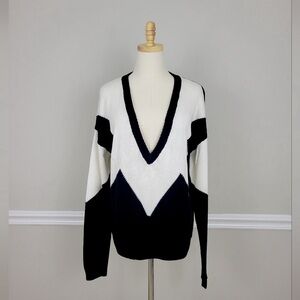 Anthropologie Six Crisp Days Black and White V-Neck Sweater